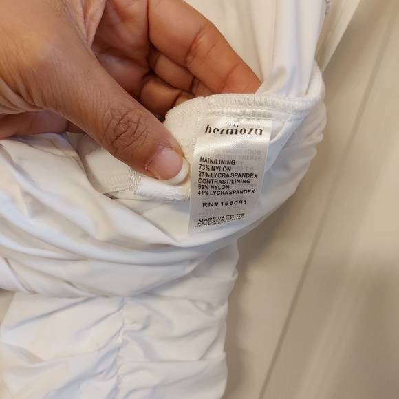 Hermoza swimsuit nwt - Picture 9 of 10